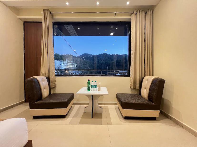 The White Orchid Dalhousie Hotel Exterior foto